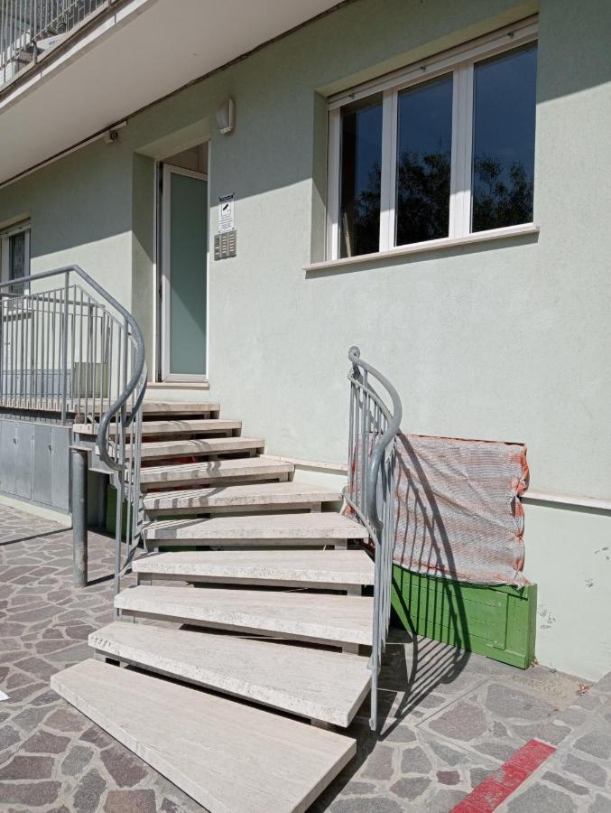 Appartamenti Carlotta Rimini Kültér fotó