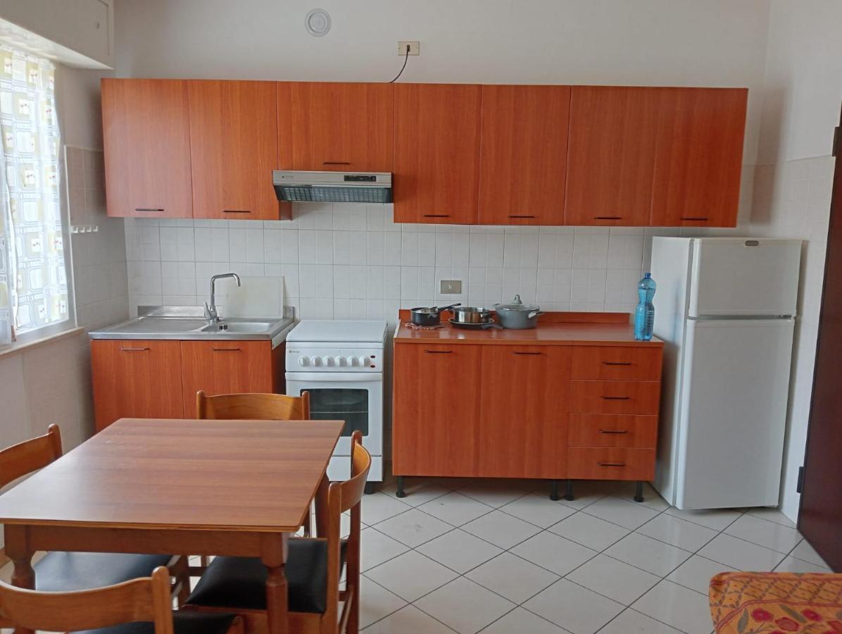 Appartamenti Carlotta Rimini Kültér fotó