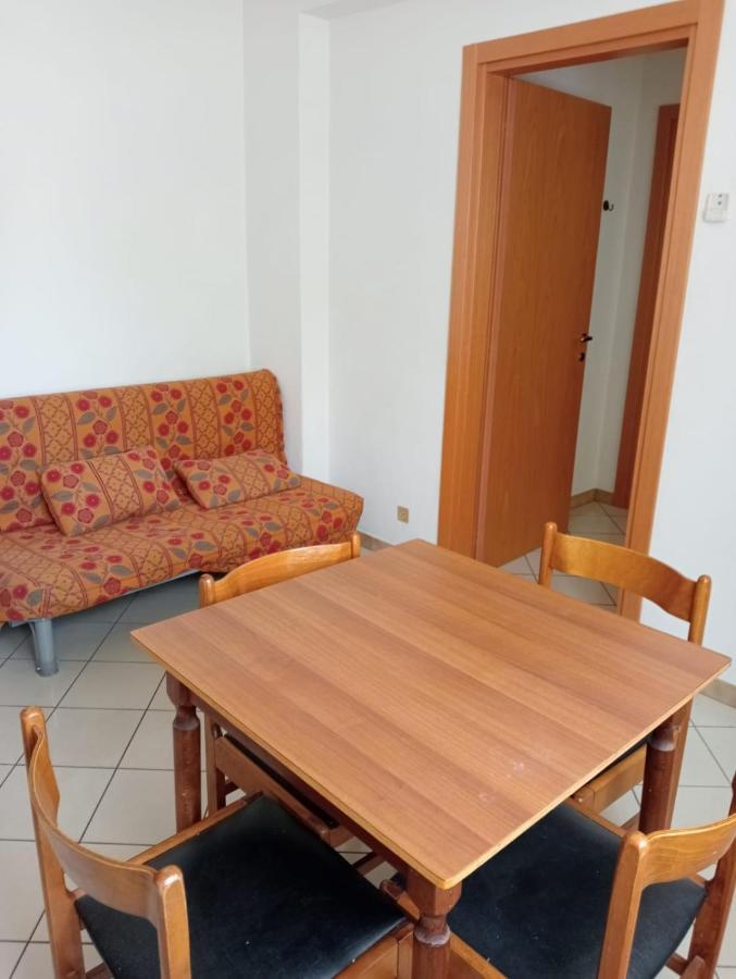 Appartamenti Carlotta Rimini Kültér fotó