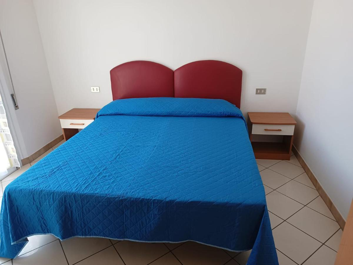 Appartamenti Carlotta Rimini Kültér fotó